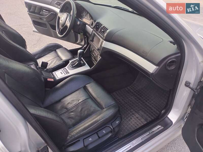 Седан BMW 5 Series 2002 в Кременчуці