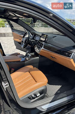 Седан BMW 5 Series 2017 в 