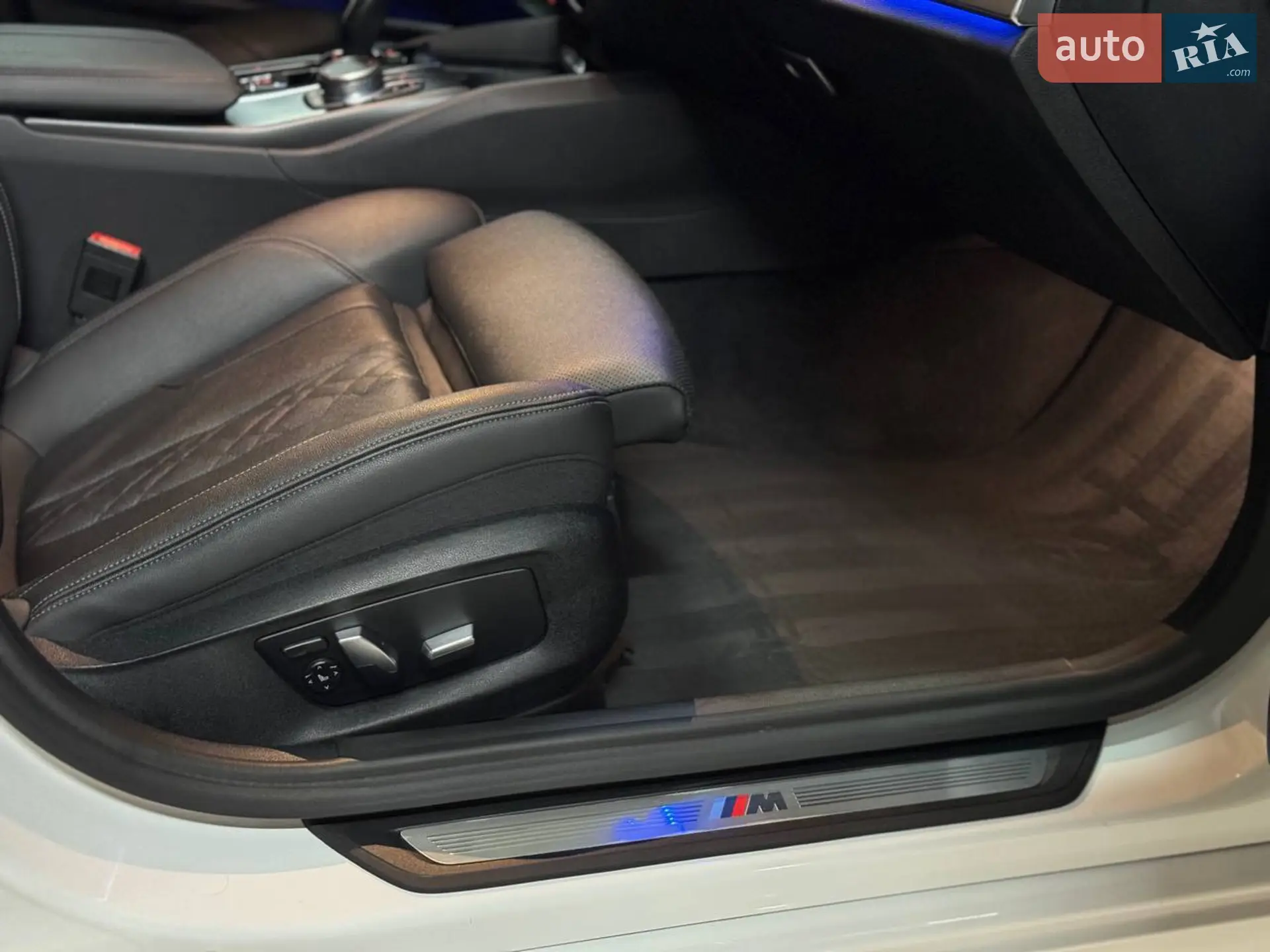 2020 BMW 5er - мініатюра 36