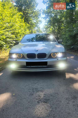 Седан BMW 5 Series 2001 в Умани