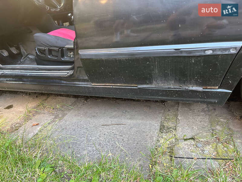 Седан BMW 5 Series 1990 в Львове