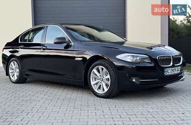 Седан BMW 5 Series 2013 в 