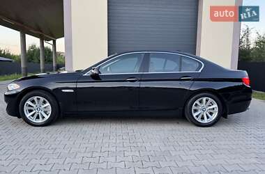 Седан BMW 5 Series 2013 в 