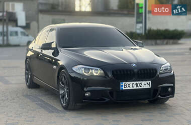Седан BMW 5 Series 2012 в 