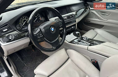 Седан BMW 5 Series 2012 в 