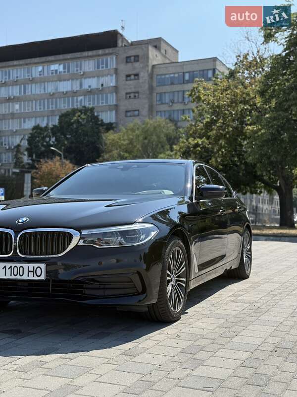 Седан BMW 5 Series 2018 в Днепре фото 12 Седан BMW 5 Series 2018 в Днепре
