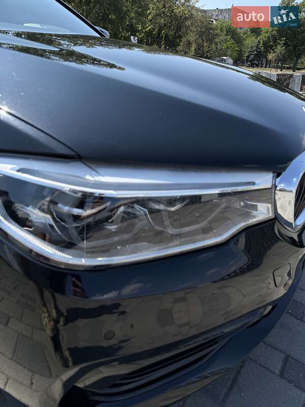 Седан BMW 5 Series 2018 в Днепре фото 36 Седан BMW 5 Series 2018 в Днепре