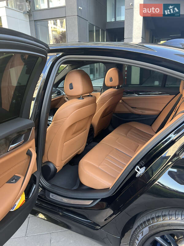 Седан BMW 5 Series 2020 в Киеве фото 9 Седан BMW 5 Series 2020 в Киеве