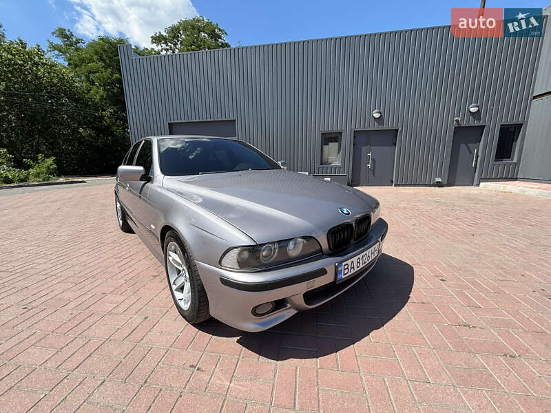 Седан BMW 5 Series 2001 в Знам'янці