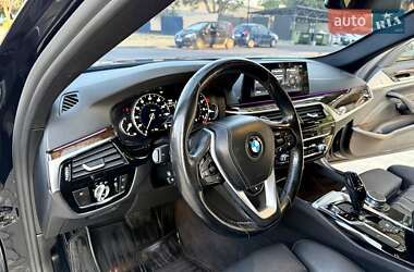 Седан BMW 5 Series 2017 в 