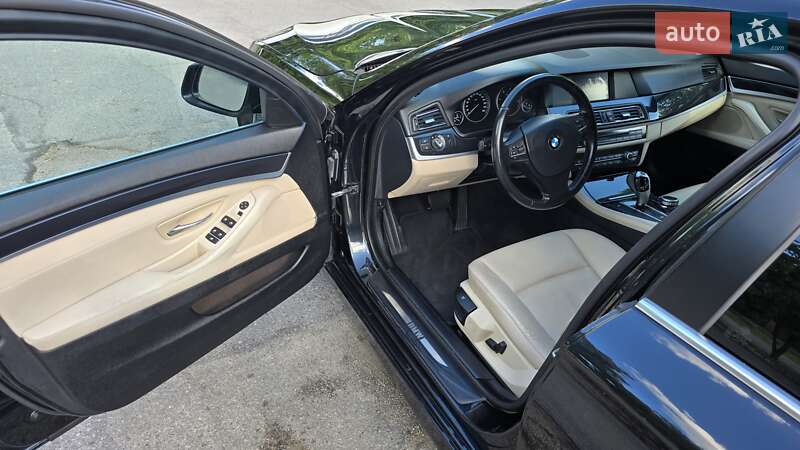 Седан BMW 5 Series 2011 в Виннице