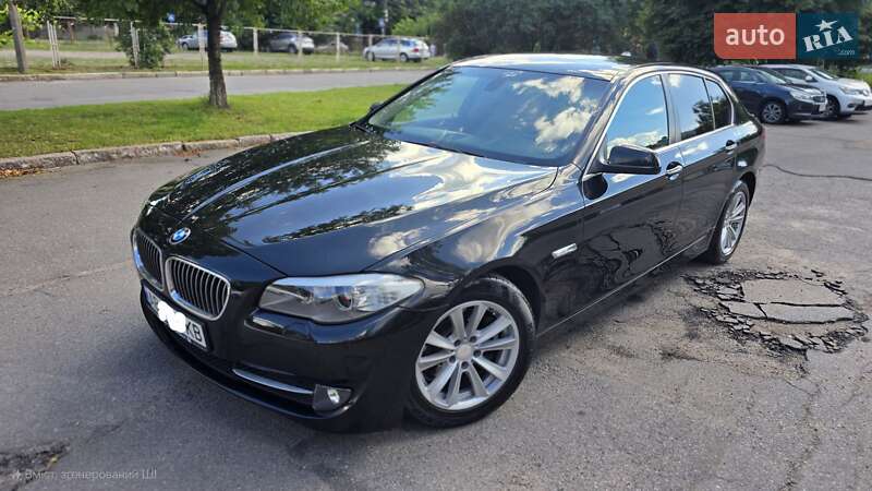 Седан BMW 5 Series 2011 в Виннице