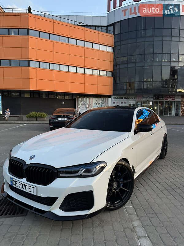 Седан BMW 5 Series 2017 в Черновцах