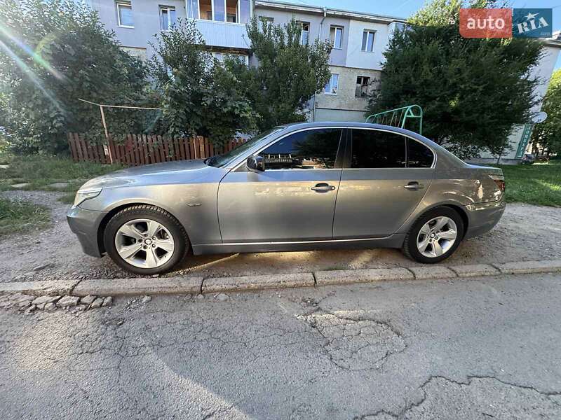 Седан BMW 5 Series 2008 в Калуше