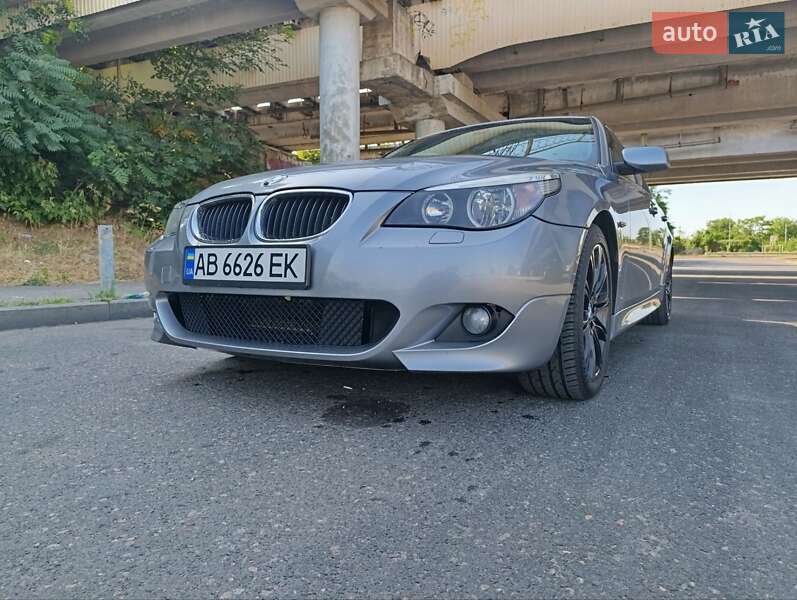 BMW 5 Series 2004