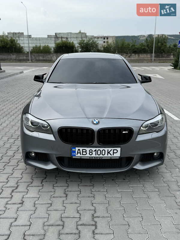 Седан BMW 5 Series 2013 в Могилев-Подольске