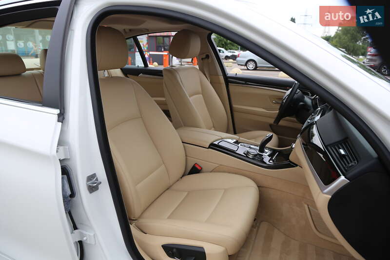 Седан BMW 5 Series 2014 в Киеве