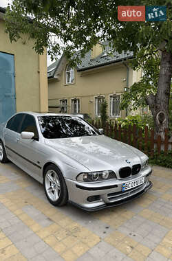 Седан BMW 5 Series 2000 в Бориславе