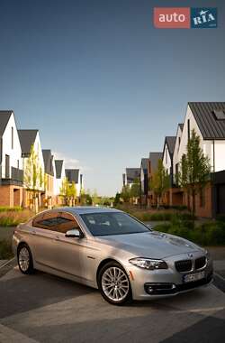 Седан BMW 5 Series 2013 в Львове