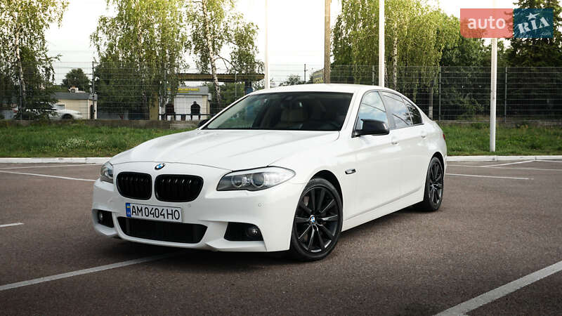 BMW 5 Series 2012