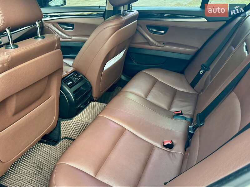 Седан BMW 5 Series 2014 в Киеве фото 27 Седан BMW 5 Series 2014 в Киеве