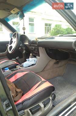 Седан BMW 5 Series 1989 в Глыбокой
