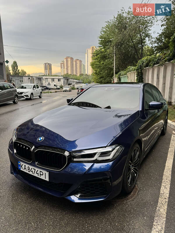 Седан BMW 5 Series 2018 в Киеве