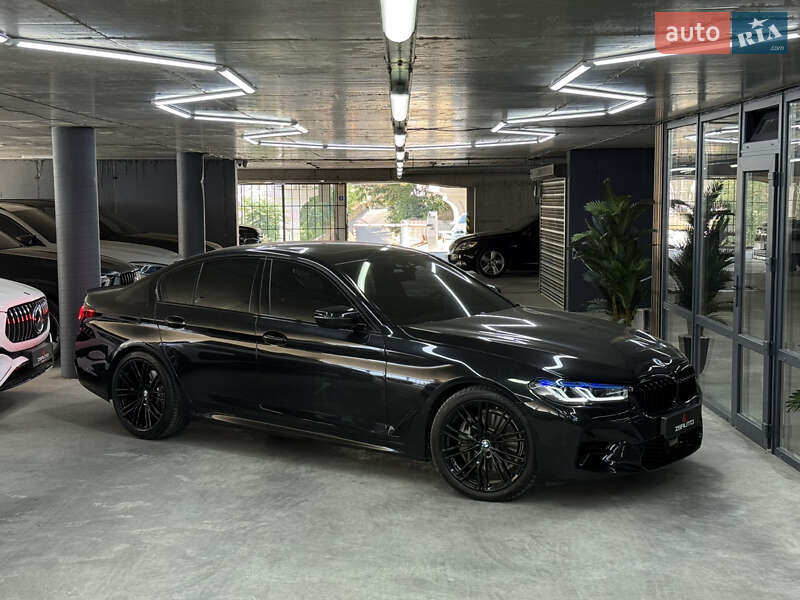 BMW 5 Series 2019