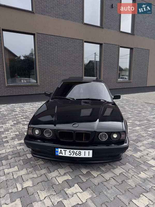 Седан BMW 5 Series 1994 в Коломиї