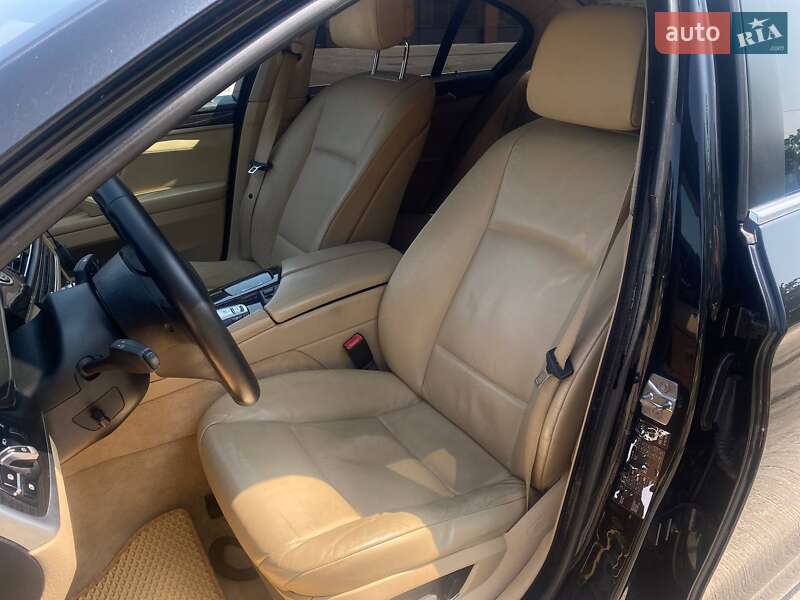 Седан BMW 5 Series 2010 в Киеве