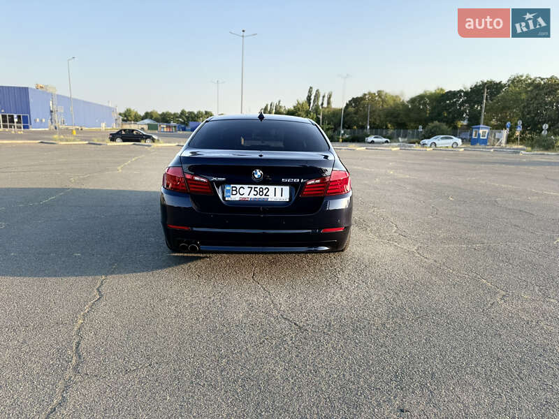 Седан BMW 5 Series 2013 в Бершади фото 21 Седан BMW 5 Series 2013 в Бершади