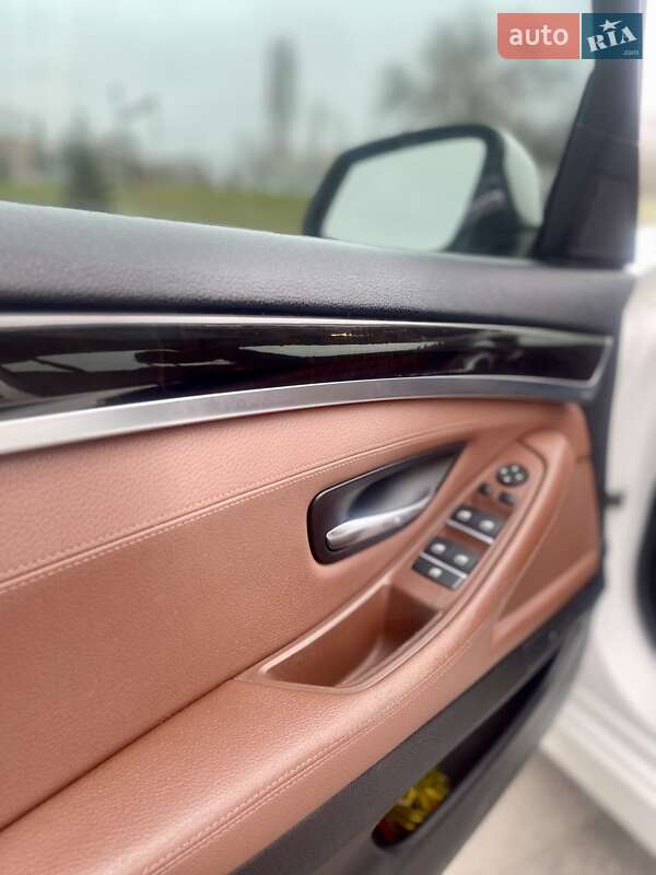 Седан BMW 5 Series 2015 в Кременчуге фото 19 Седан BMW 5 Series 2015 в Кременчуге