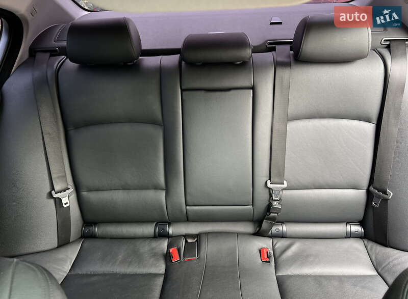 Седан BMW 5 Series 2015 в Черкасах фото 14 Седан BMW 5 Series 2015 в Черкасах