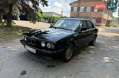 Седан BMW 5 Series 1991 в Харкові