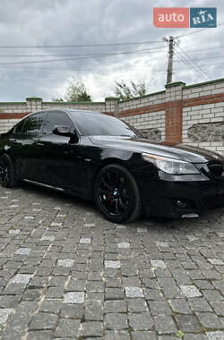 Седан BMW 5 Series 2004 в Харькове