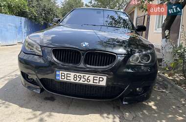 Седан BMW 5 Series 2004 в Веселиновому