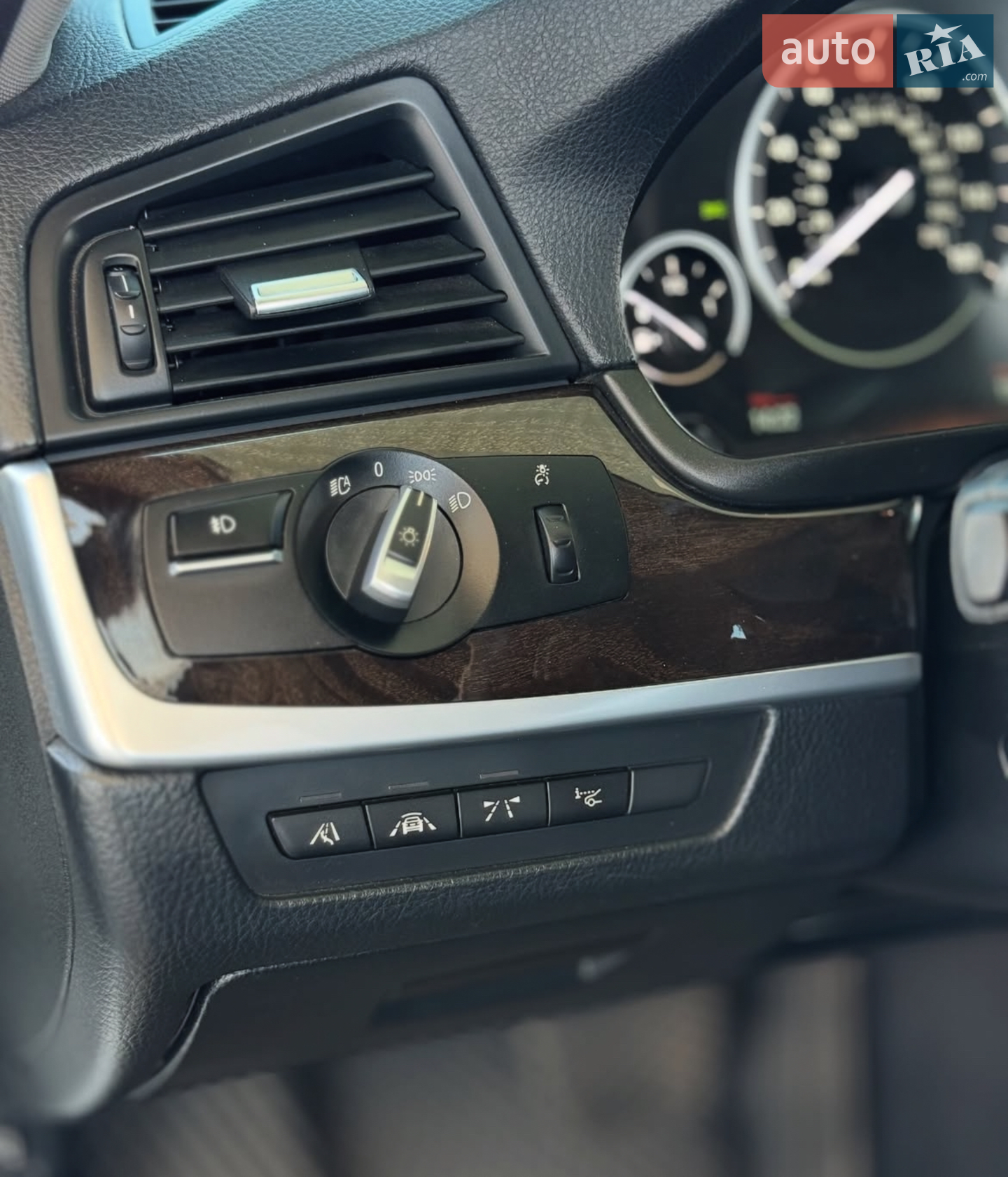 2015 BMW 5er - мініатюра 28