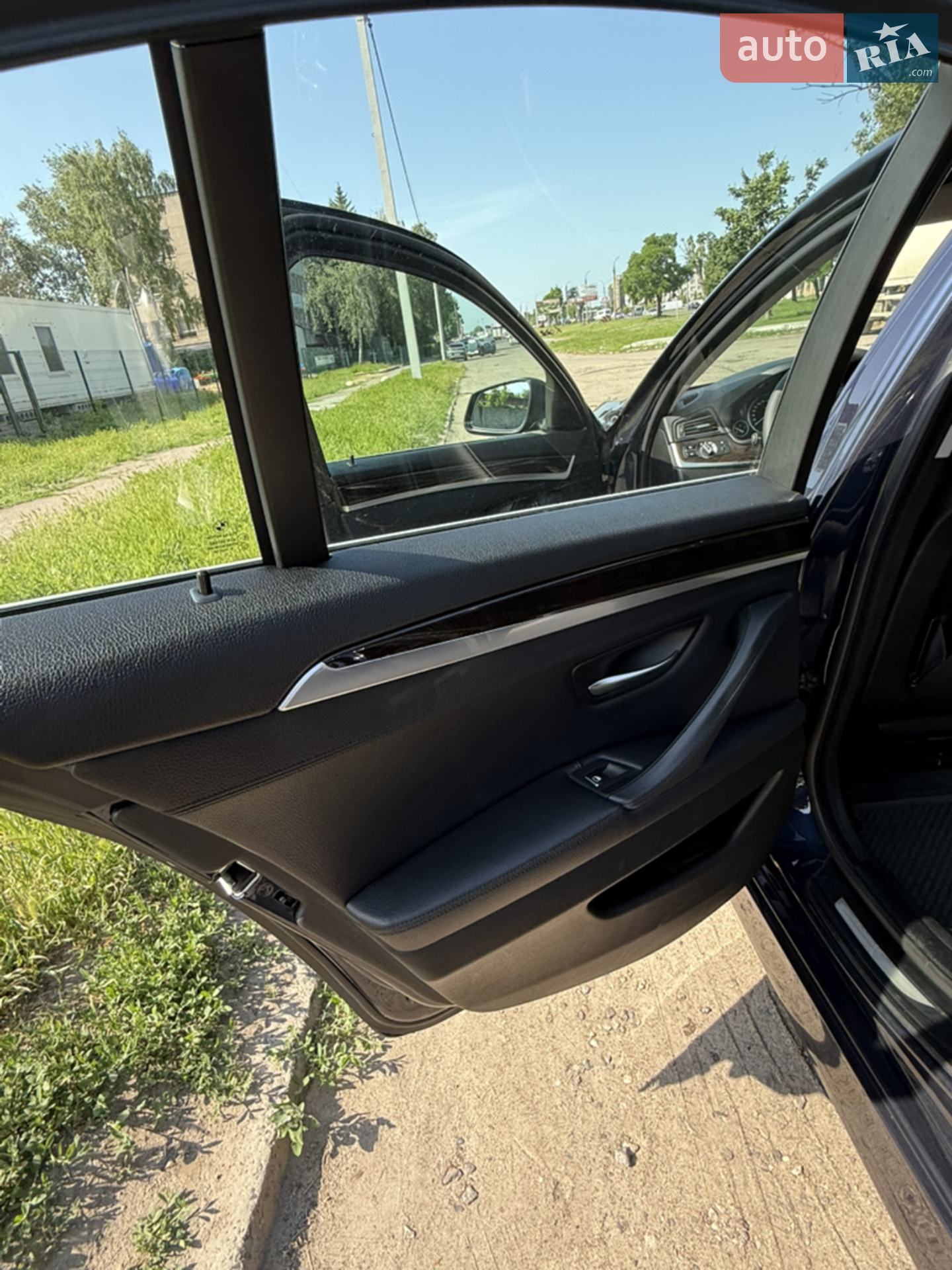 2013 BMW 5er - мініатюра 9