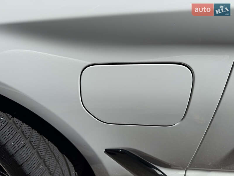Седан BMW 5 Series 2018 в Киеве