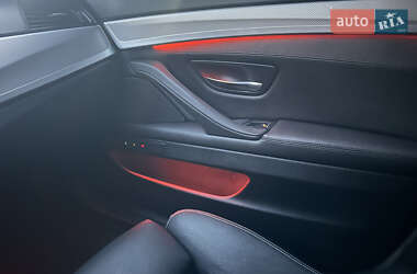 Седан BMW 5 Series 2016 в Львове