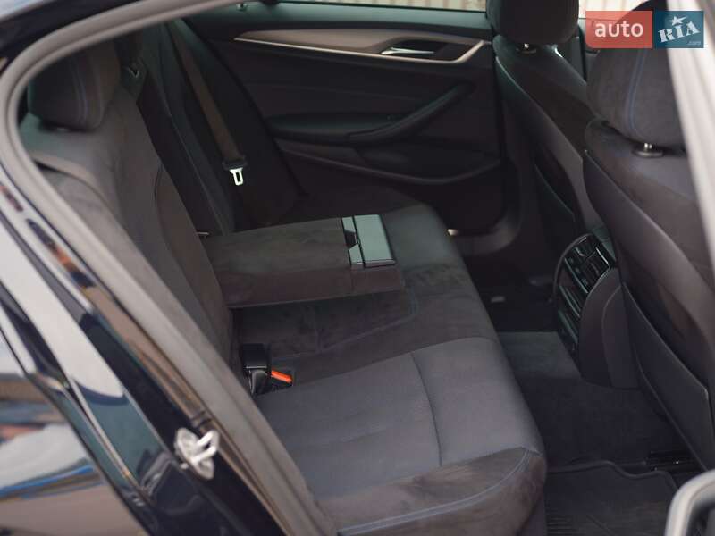 Седан BMW 5 Series 2018 в Днепре