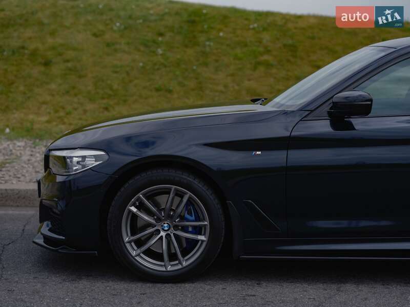 Седан BMW 5 Series 2018 в Днепре