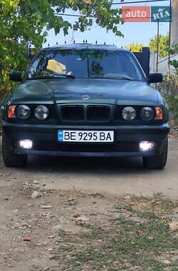Седан BMW 5 Series 1990 в Миколаєві