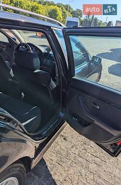 Універсал BMW 5 Series 2002 в  фото 9 Універсал BMW 5 Series 2002 в