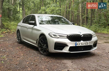 Седан BMW 5 Series 2019 в 