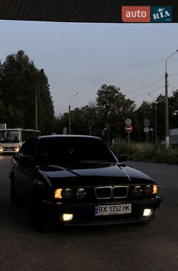 Седан BMW 5 Series 1994 в Тернополе