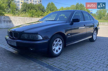 Седан BMW 5 Series 2000 в Ивано-Франковске