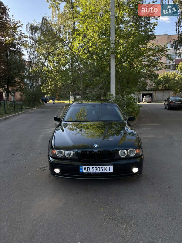BMW 5 Series 2001