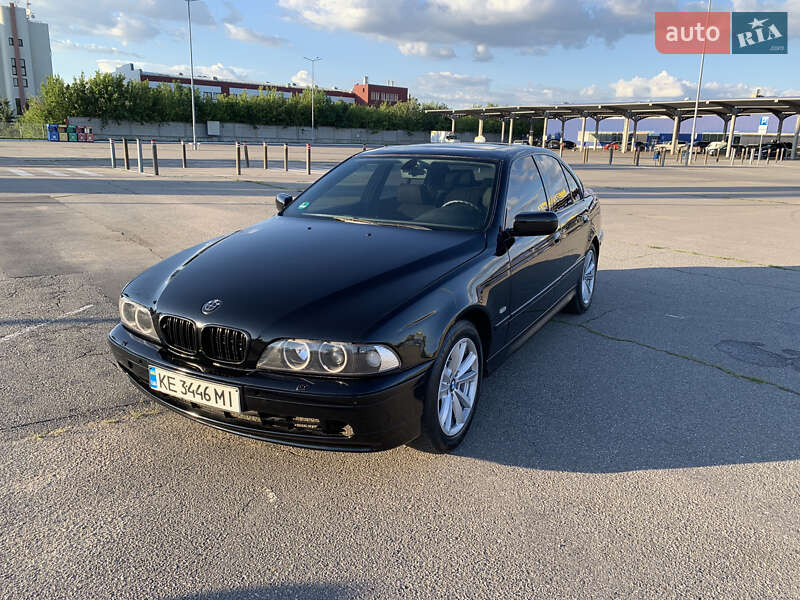 BMW 5 Series 2001