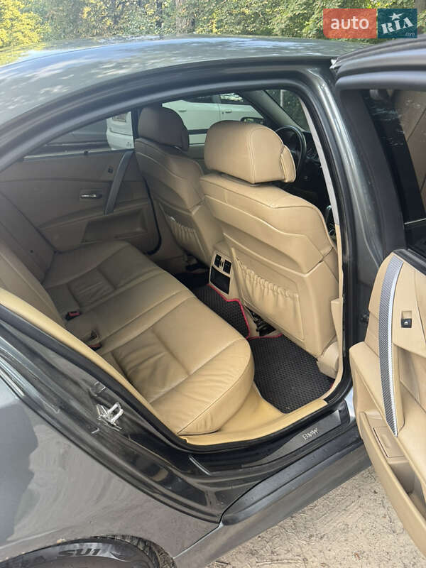 Седан BMW 5 Series 2005 в Киеве